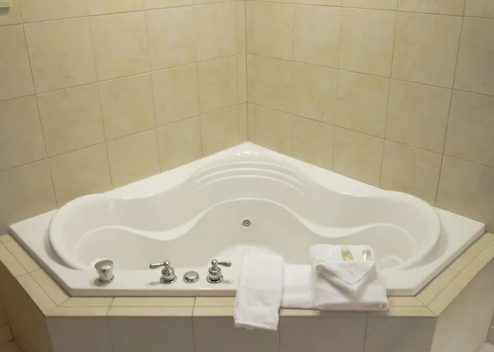 Hilton Garden 3*