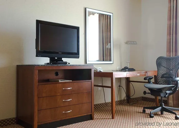 Hilton Garden 3*